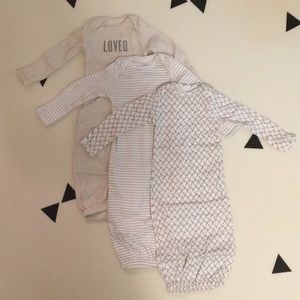 Carter’s baby sleeper gowns